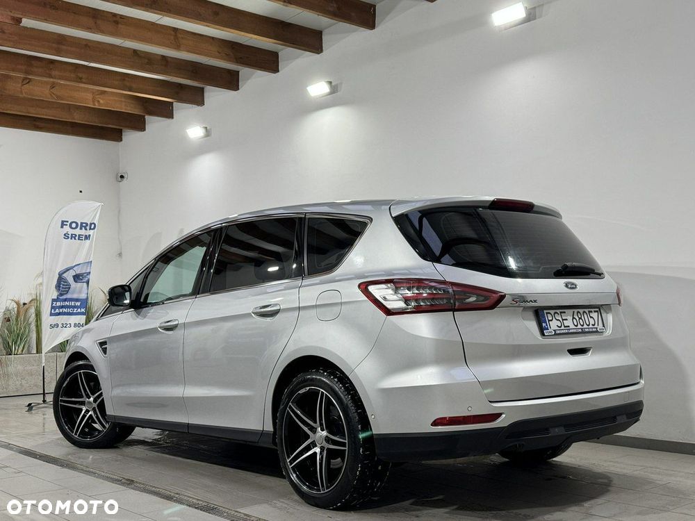 Ford S-Max 2.0 TDCi Titanium PowerShift - 16