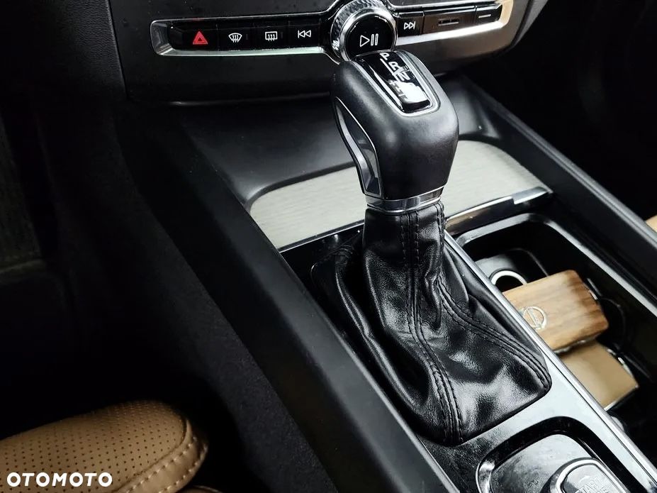 Volvo XC 60 - 13
