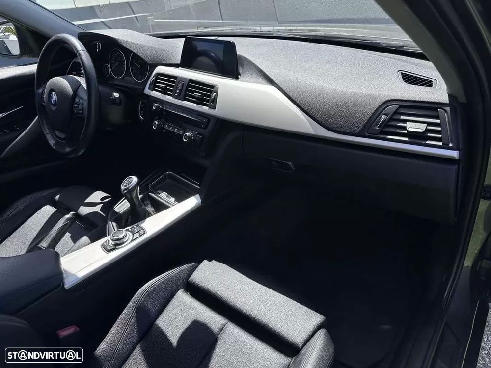 BMW 316 d Line Sport Shadow - 34