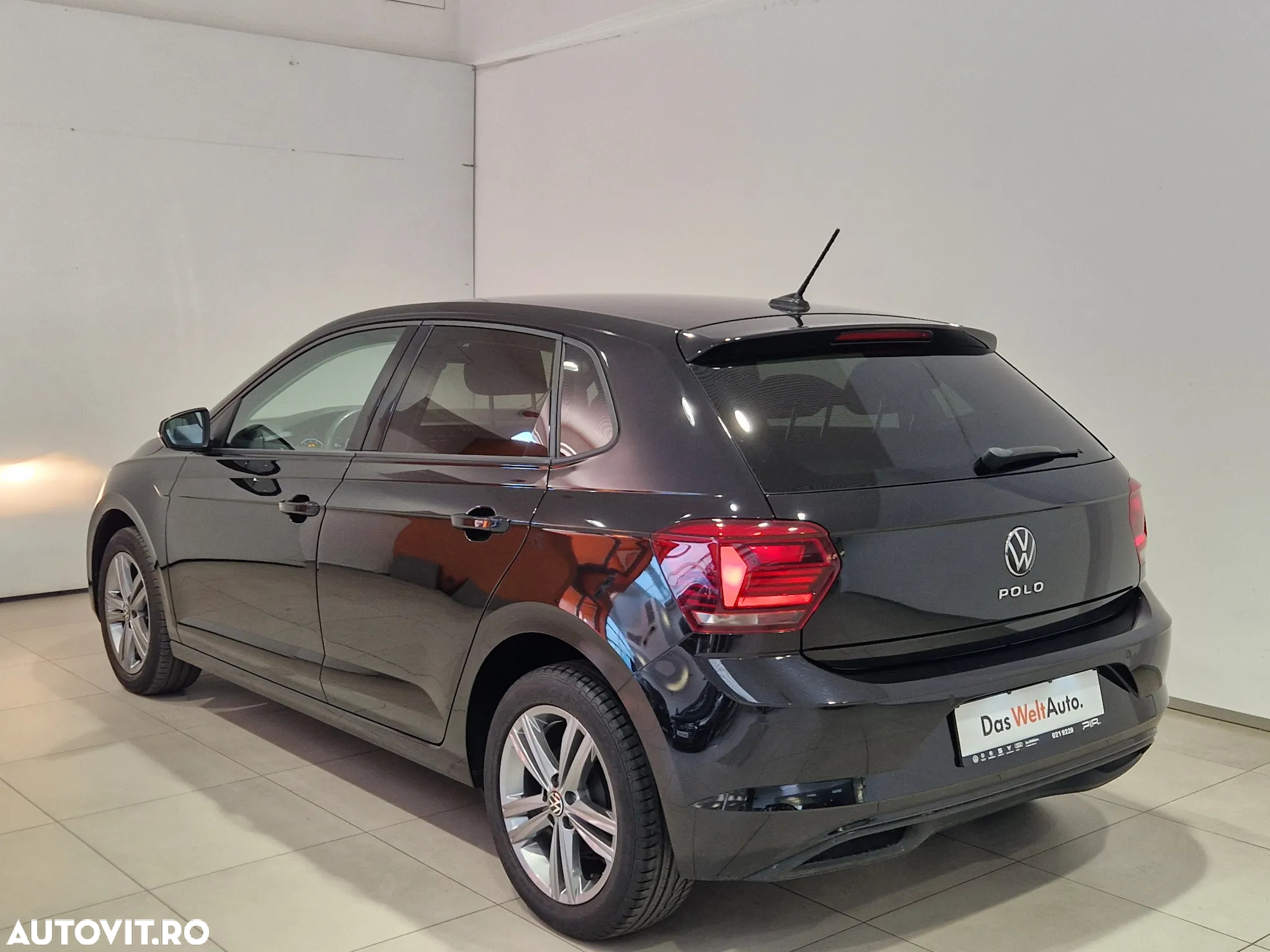 Volkswagen Polo 1.0 TSI DSG Highline - 3