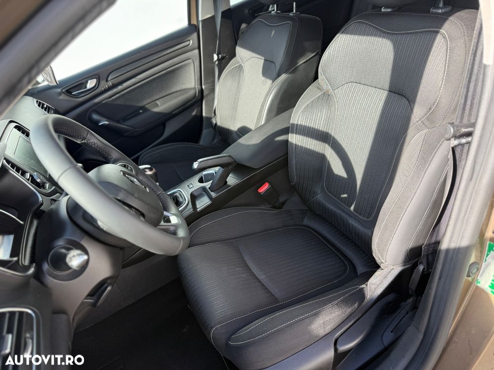 RENAULT Megane 2018 — imagine 35