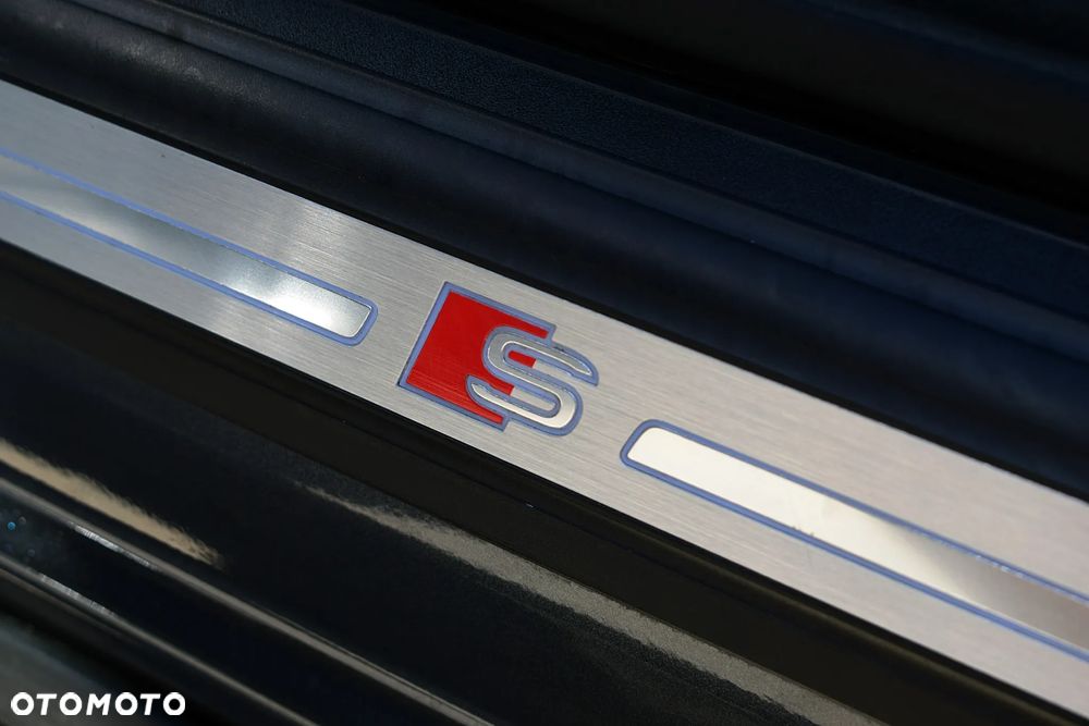 Audi Q5 Sportback - 25