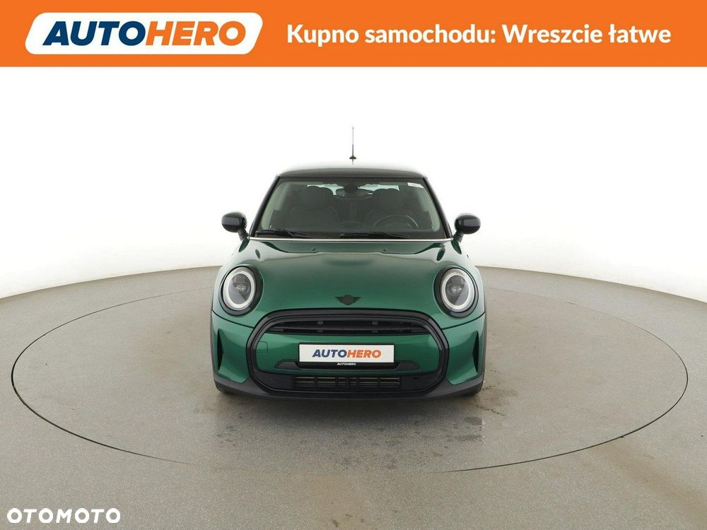 MINI Cooper Essential Trim - 11