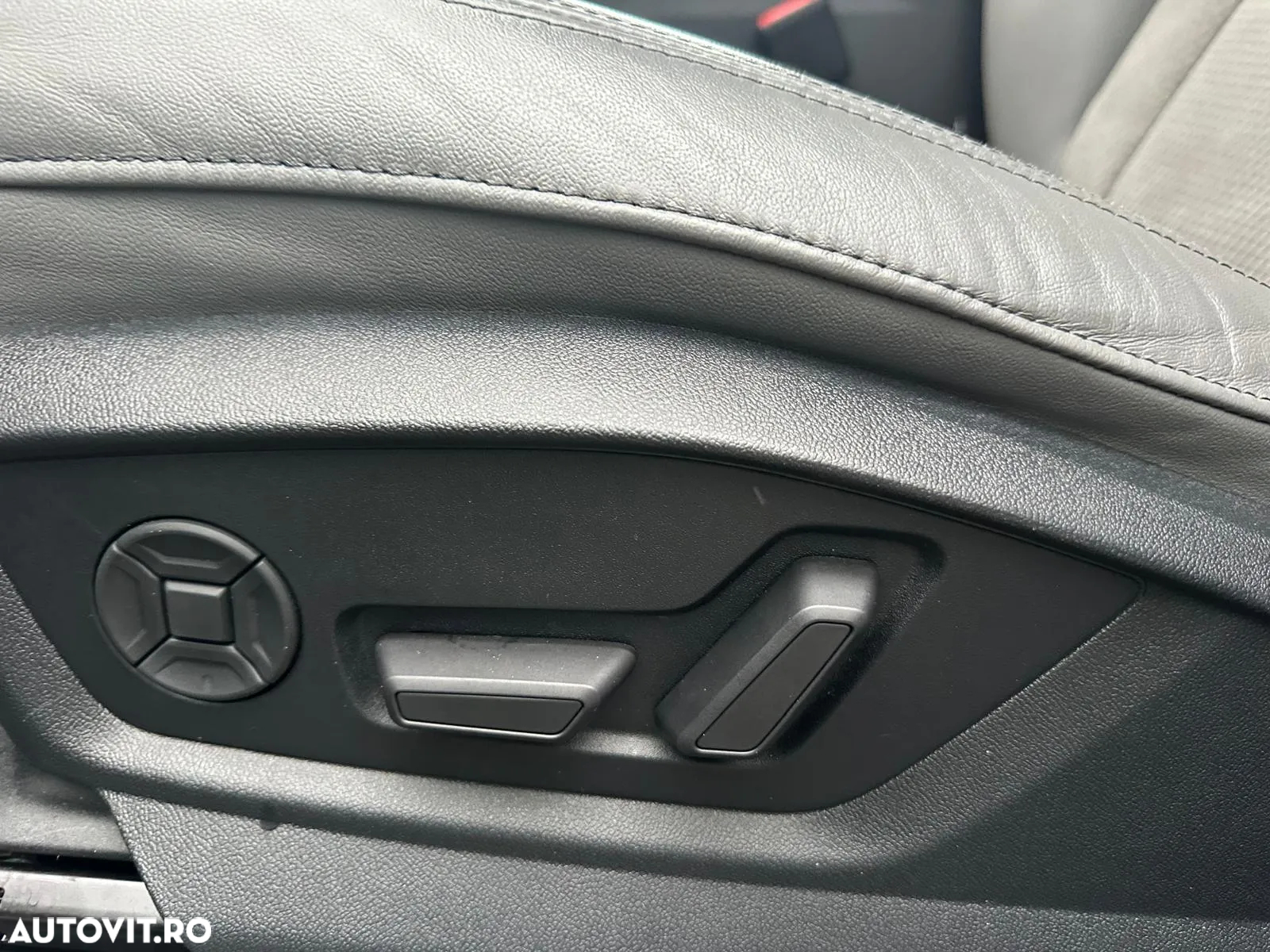 Audi Q8 3.0 50 TDI quattro Tiptronic MHEV - 37