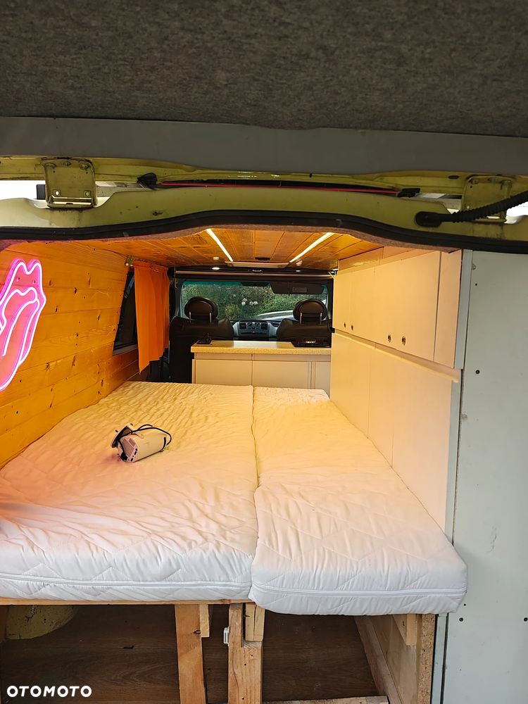 Mercedes-Benz Vito - 10