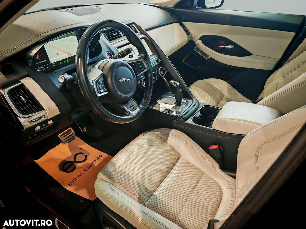 Jaguar E-Pace D180 AWD R-Dynamic S - 9