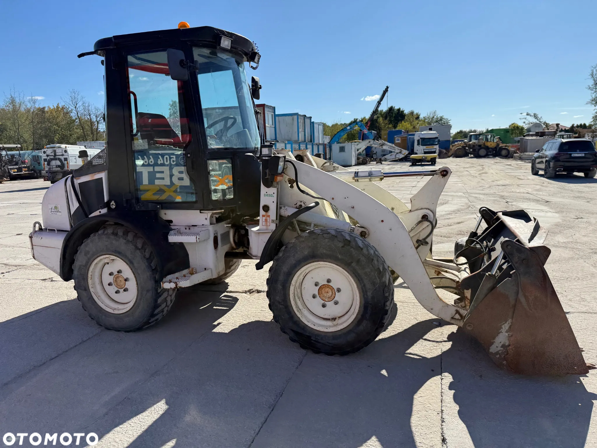 JCB 407 ZX Łyżka / Widły /Szczęka - 6