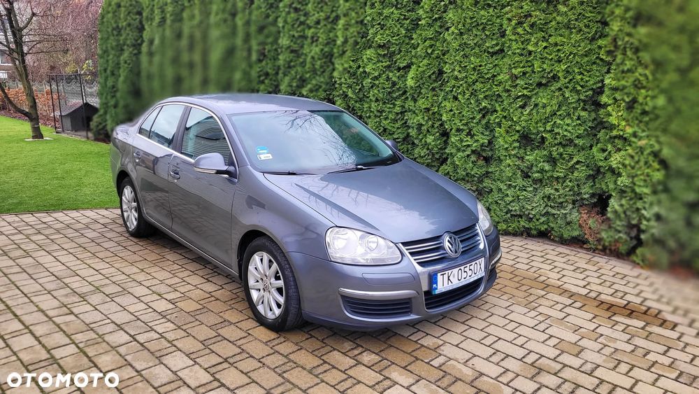 Volkswagen Jetta 1.9 TDI Comfortline - 3