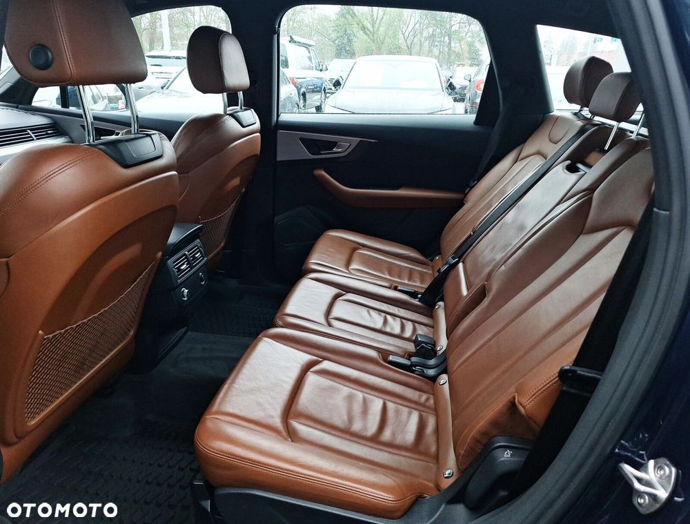 Audi Q7 45 TDI Quattro Tiptronic - 16