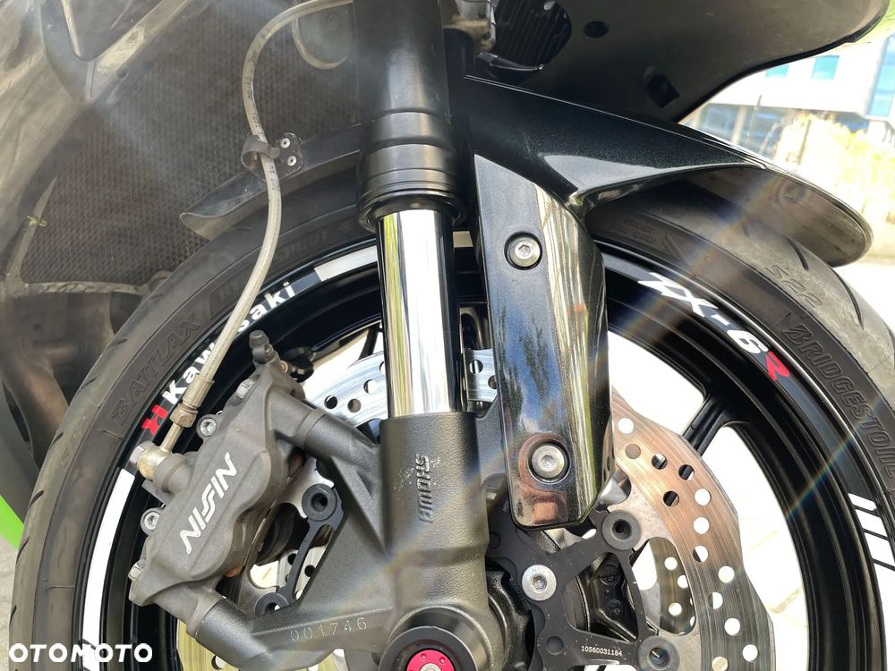 Kawasaki Ninja - 21