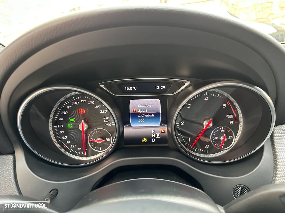 Mercedes-Benz CLA 220 d Shooting Brake AMG Line Aut. - 22