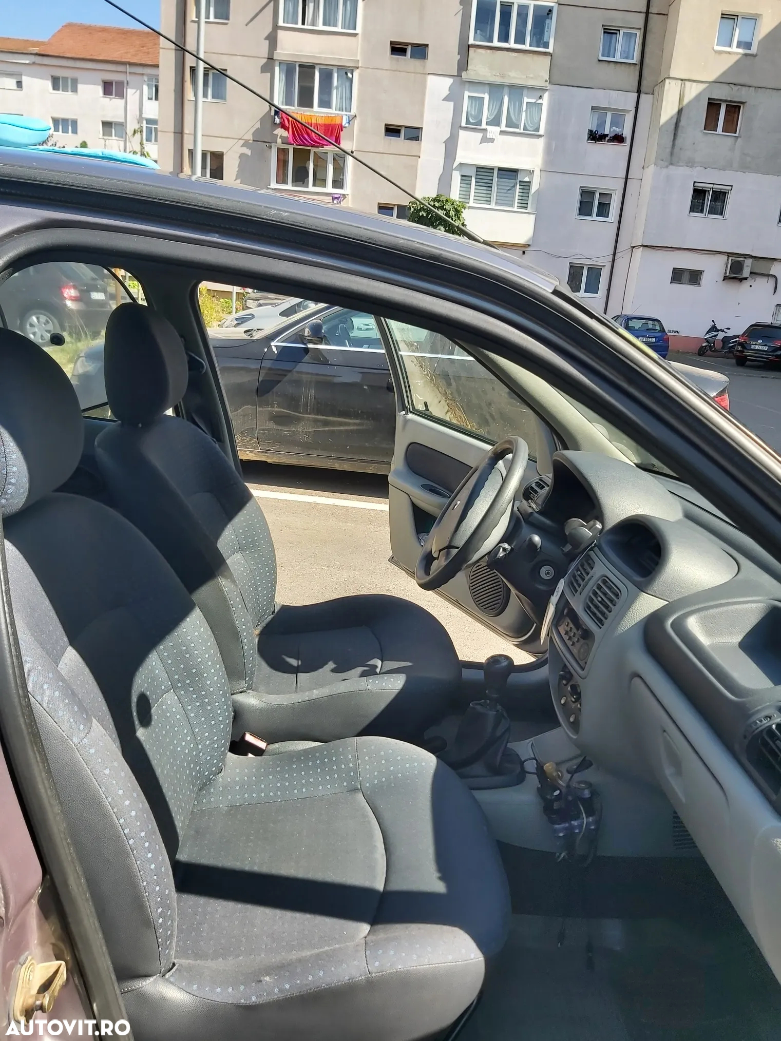 Renault Clio Bicorp 1.4 Expression - 7
