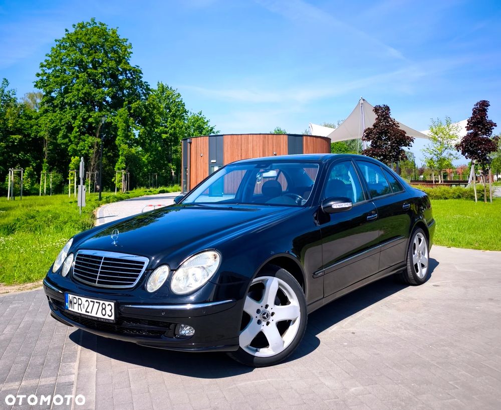 Mercedes-Benz Klasa E 320 CDI T Avantgarde - 1