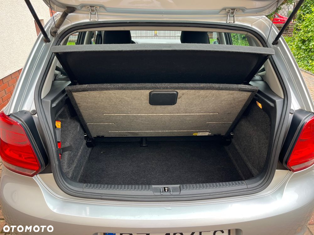 Volkswagen Polo - 5