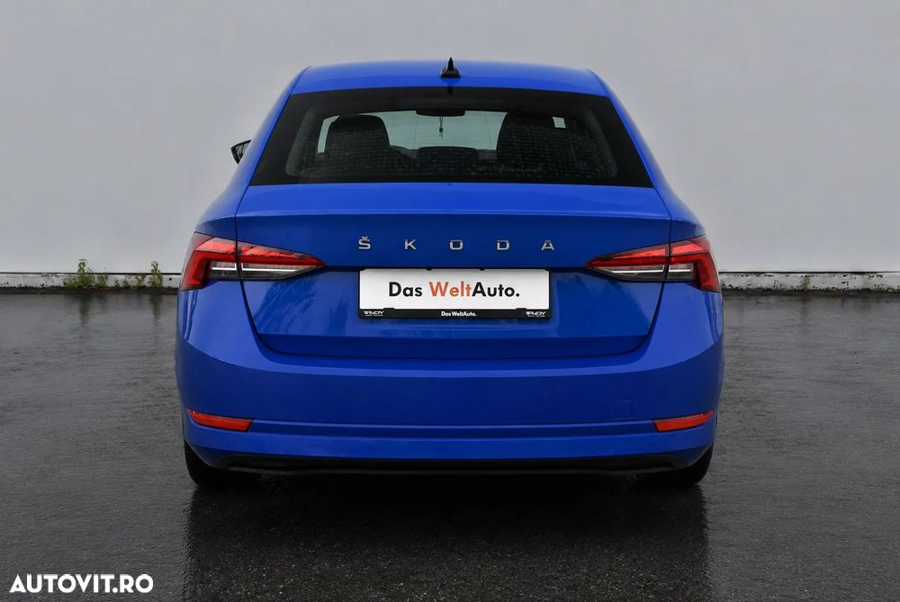 Skoda Octavia 2.0 TDI DSG Ambition - 11