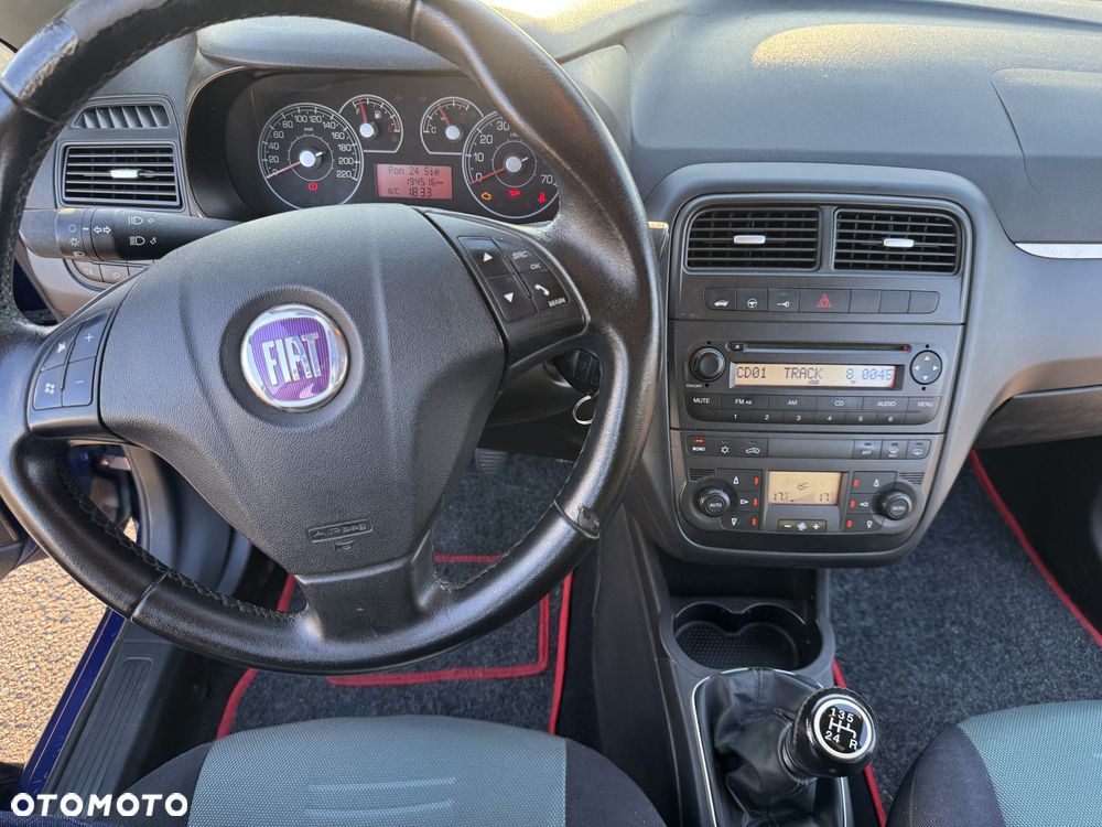 Fiat Grande Punto 1.4 8V Dynamic - 26