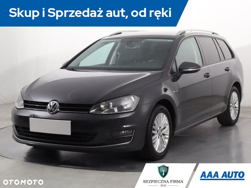 Volkswagen Golf - 2