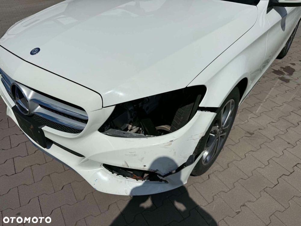Mercedes-Benz Klasa C 300 4Matic 9G-TRONIC Edition 19 - 12