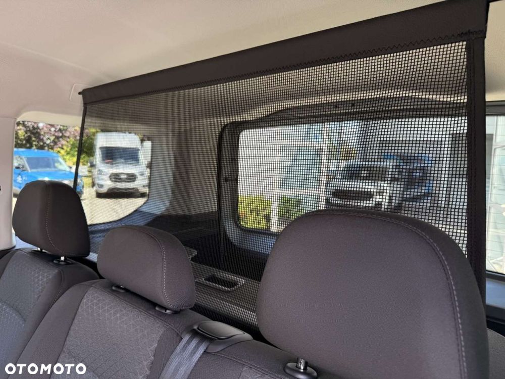 Ford Tourneo Connect - 31
