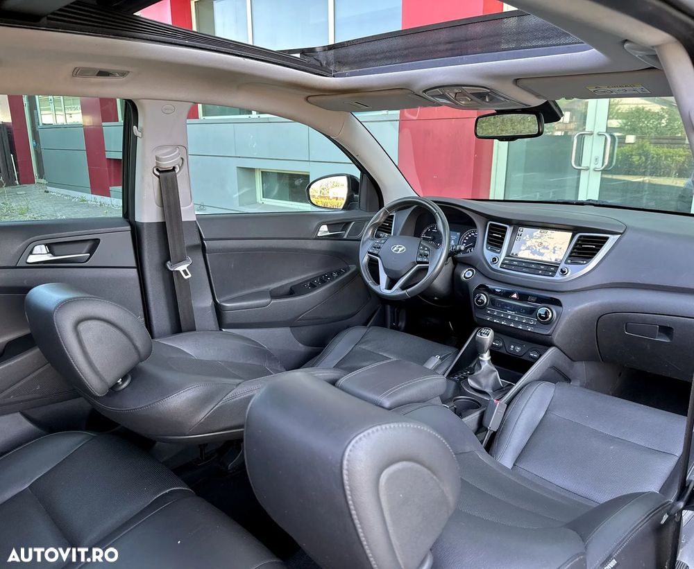 Hyundai Tucson - 12