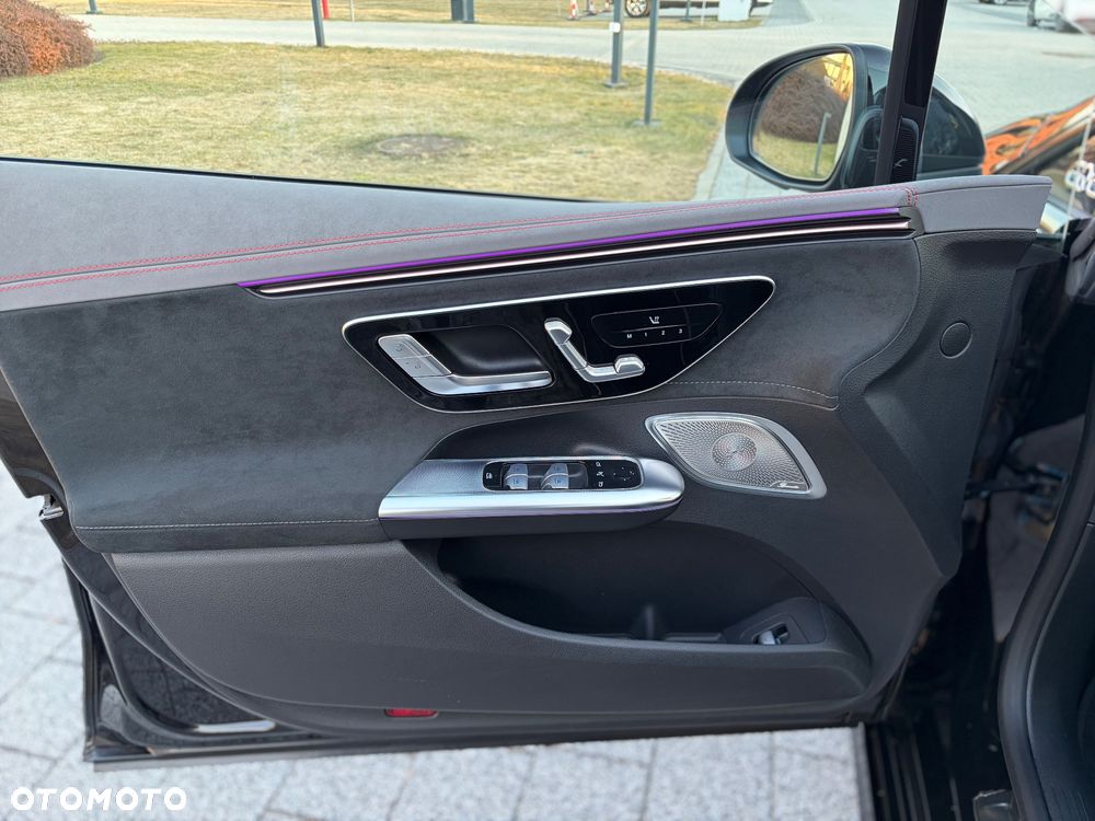 Mercedes-Benz EQE 500 90.5kWh 4-Matic AMG Line - 23