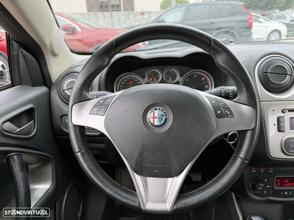 Alfa Romeo MiTo 1.3 JTD Distinctive - 28