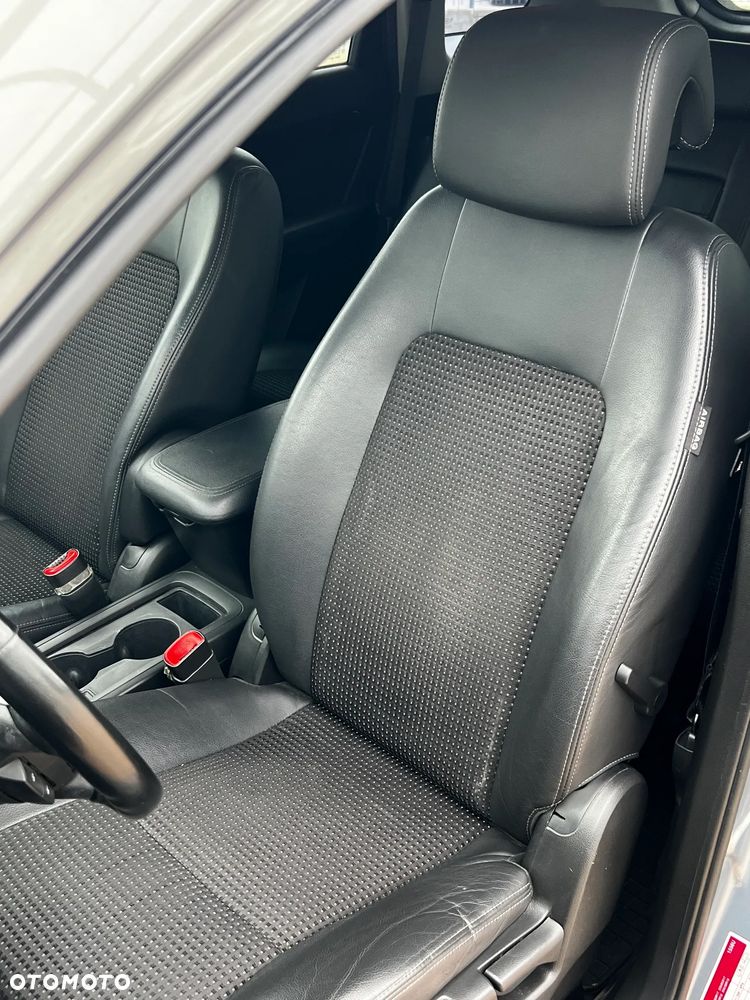 Chevrolet Captiva - 33