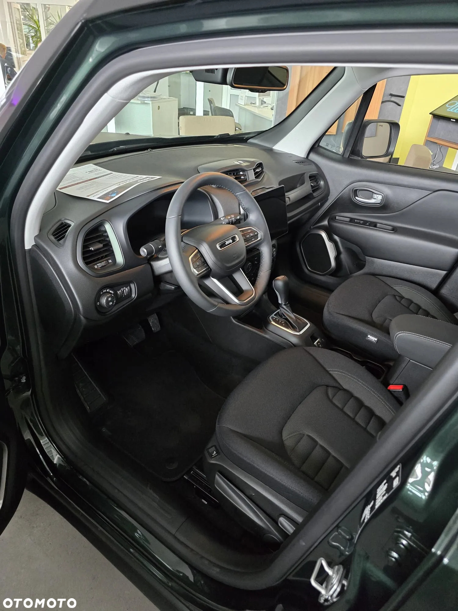 Jeep Renegade 1.5 T4 mHEV North Star FWD S&S DCT - 9