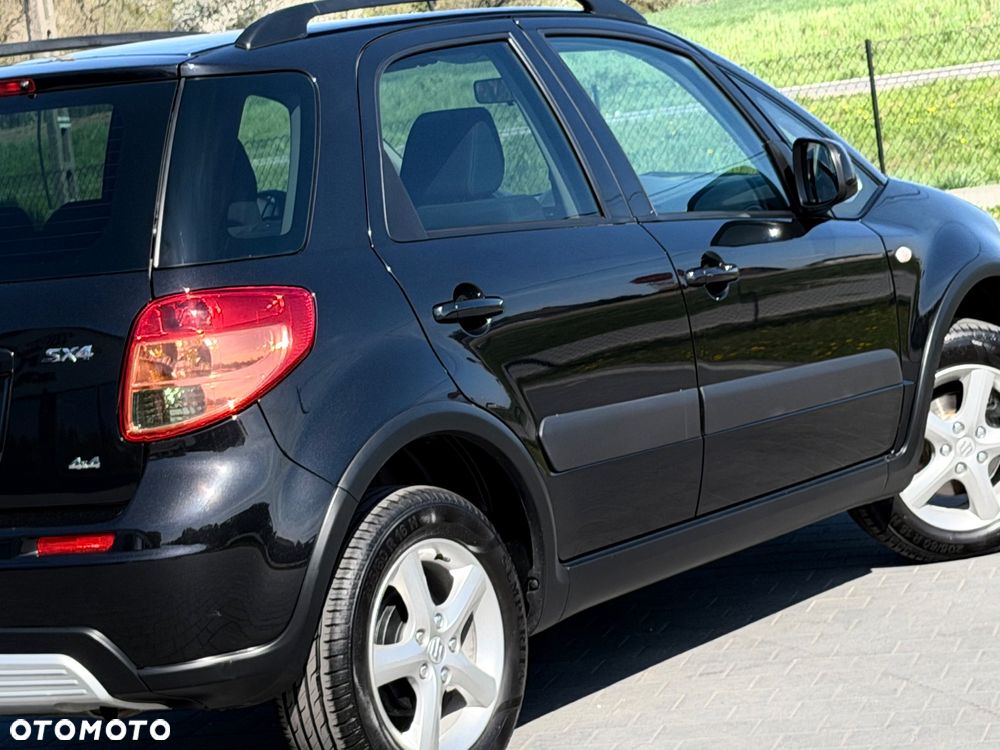 Suzuki SX4 1.6 VVT 4x4 Club - 13
