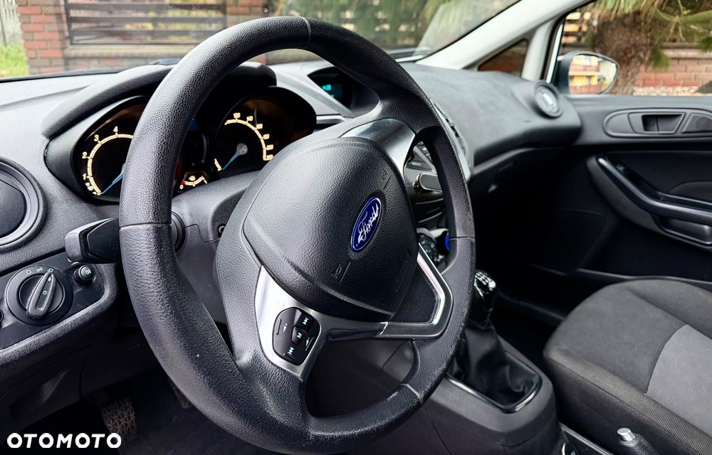 Ford Fiesta 1.25 Titanium - 13