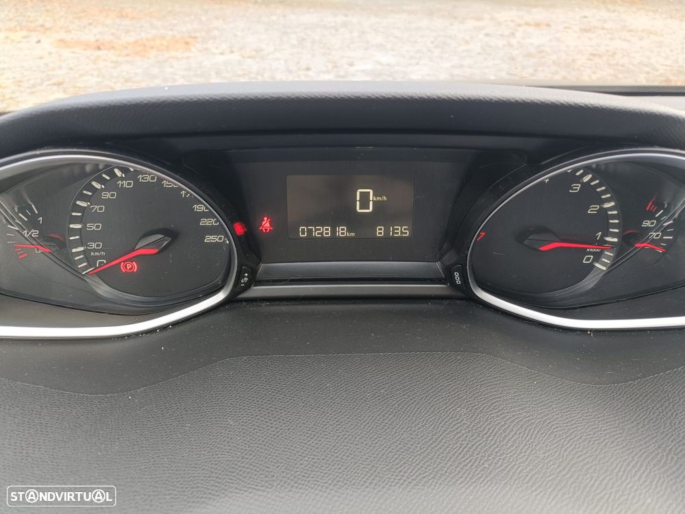 Peugeot 308 SW - 21