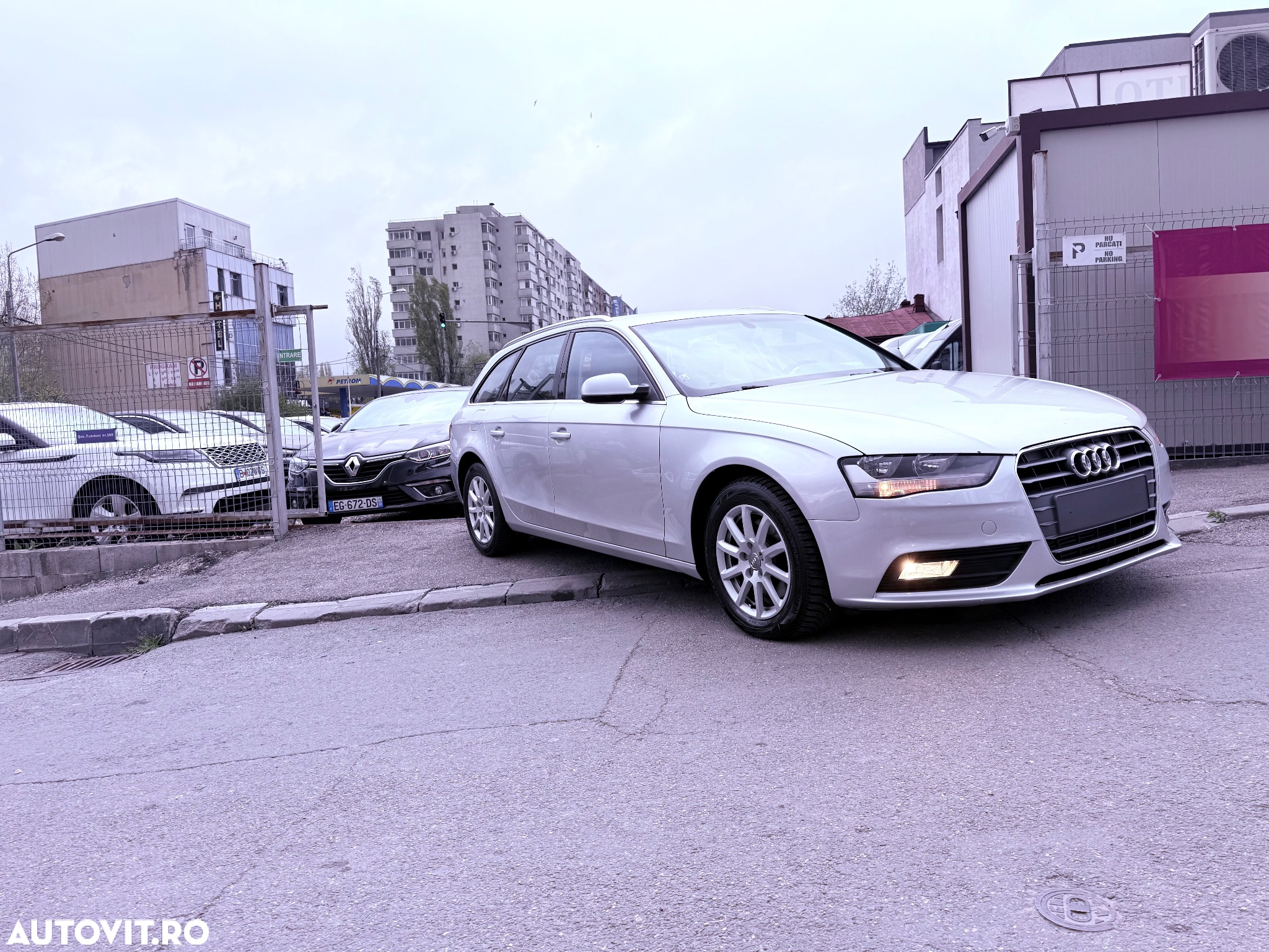 Audi A4 2.0 TDI DPF Attraction - 3