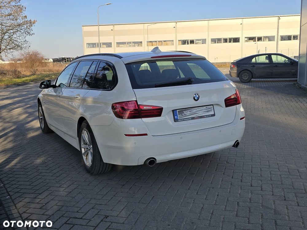 BMW Seria 5 535d xDrive Luxury Line - 10