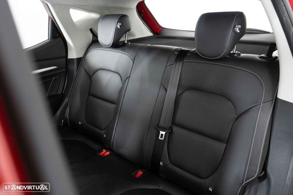 MG ZS EV 44.5 kWh Luxury - 9