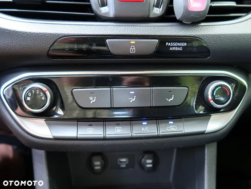 Hyundai i30 1.5 T-GDI 48V Comfort - 18