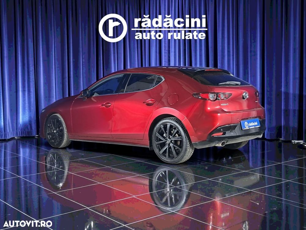 Mazda 3 - 8