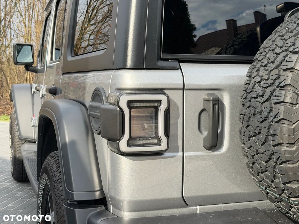 Jeep Wrangler 2.0 T-GDI Hardtop AWD Automatik Rubicon - 11