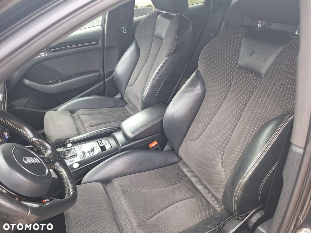 Audi A3 Sportback 2.0 TDI (clean diesel) quattro S tronic S line Sportpaket - 18