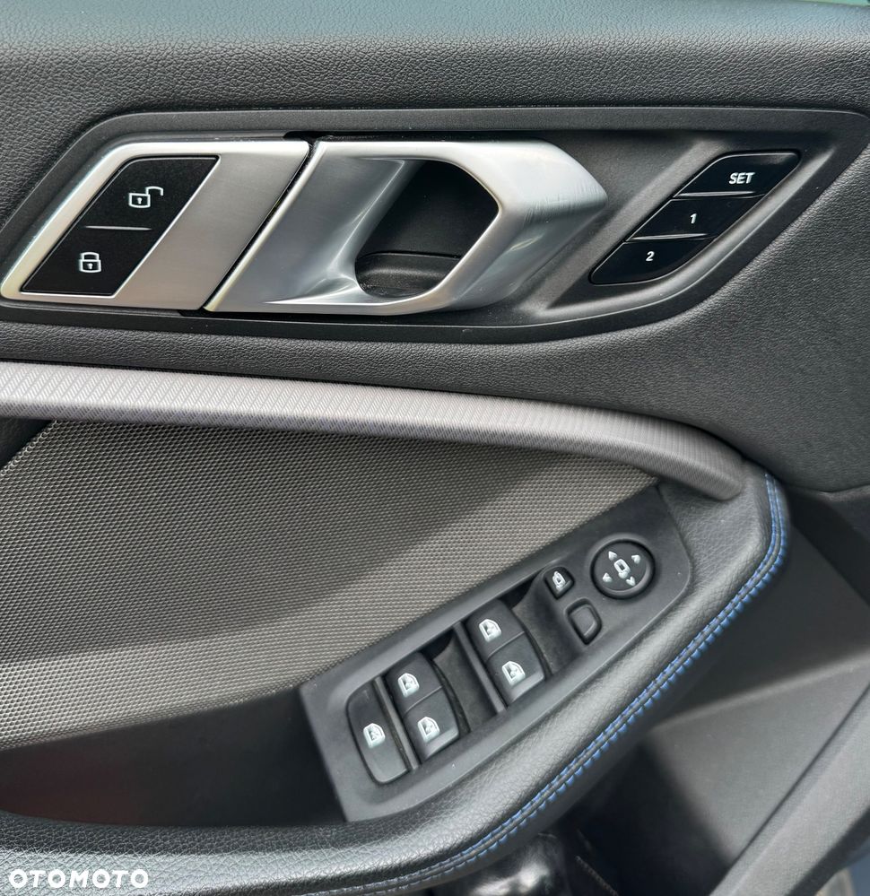 BMW Seria 2 M235i xDrive ColorVision Edition - 15