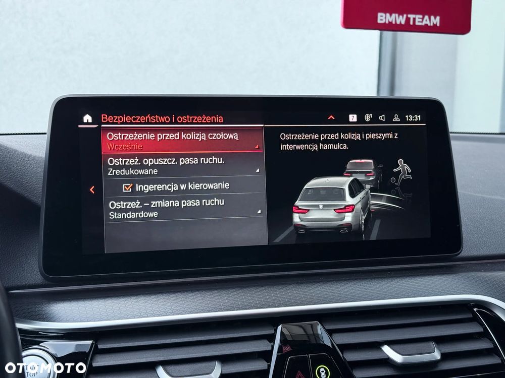 BMW Seria 5 530i xDrive M Sport sport - 41
