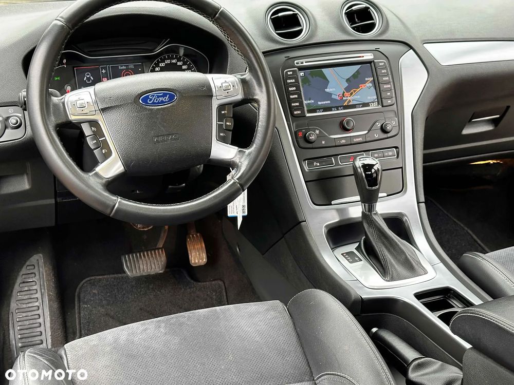 Ford Mondeo 2.0 T Titanium - 21