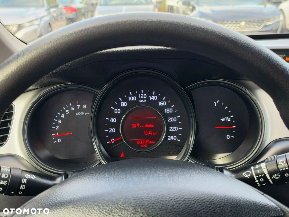 Kia Ceed - 21