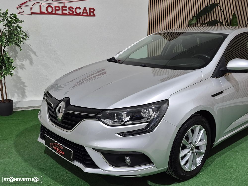 Renault Mégane 1.5 dCi Zen - 2
