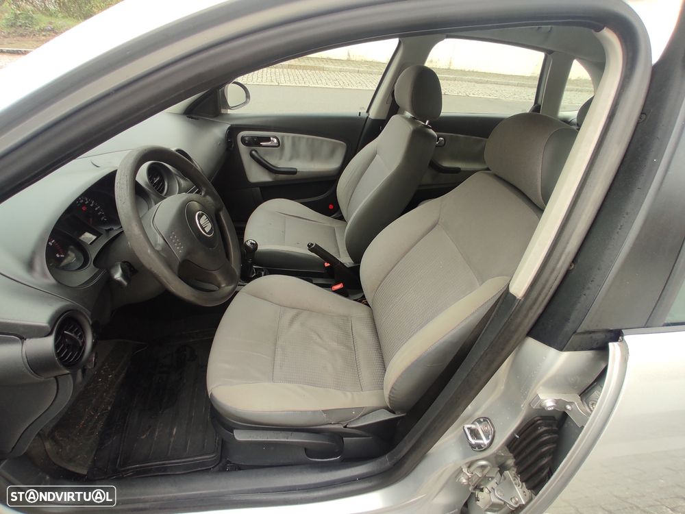SEAT Ibiza 1.4 TDi Stella - 6