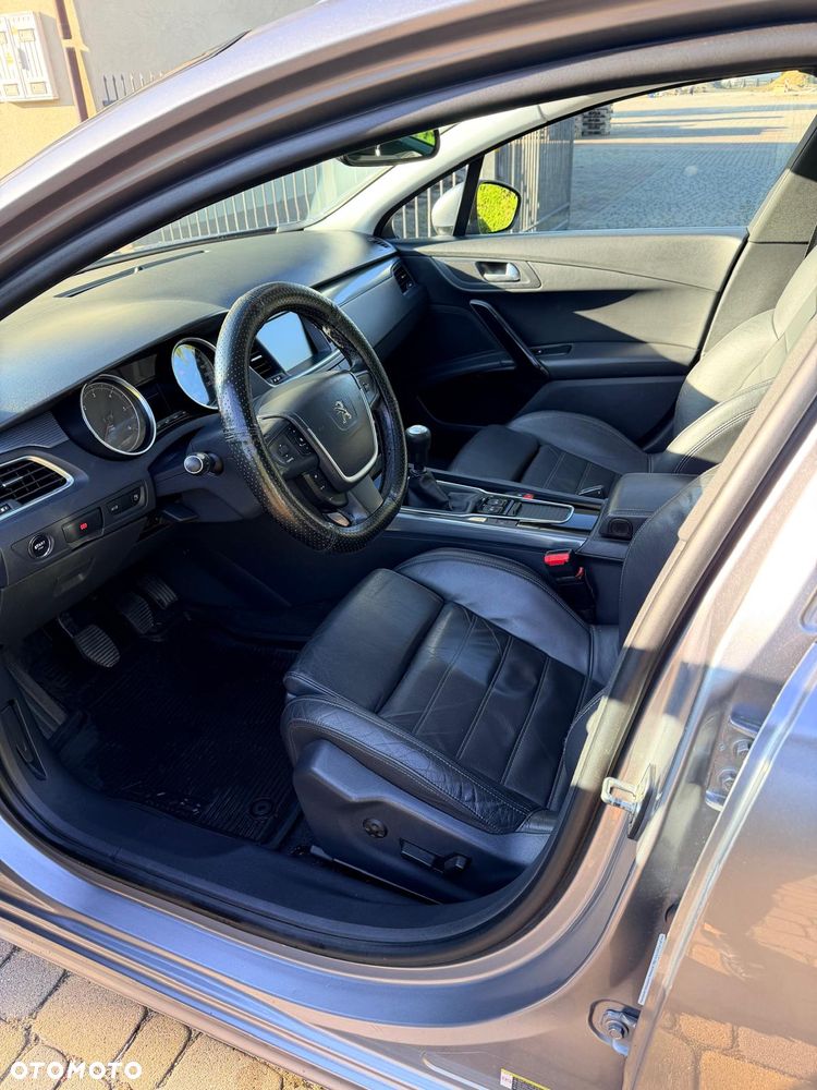 Peugeot 508 - 8
