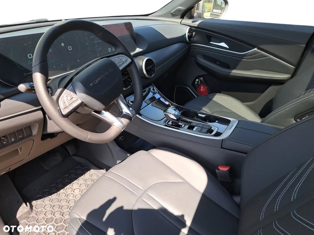 Forthing T5 EVO T-Five 1.5T HEV e-CVT - 16