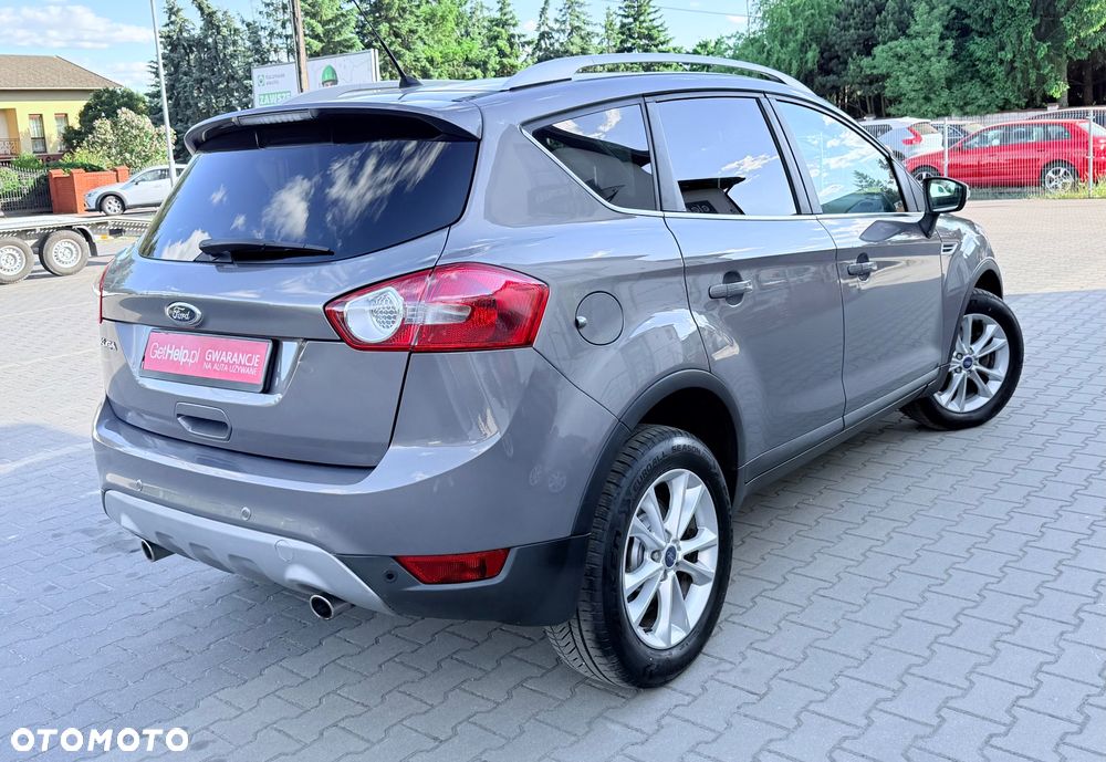 Ford Kuga 2.0 TDCi 4x4 Titanium - 23