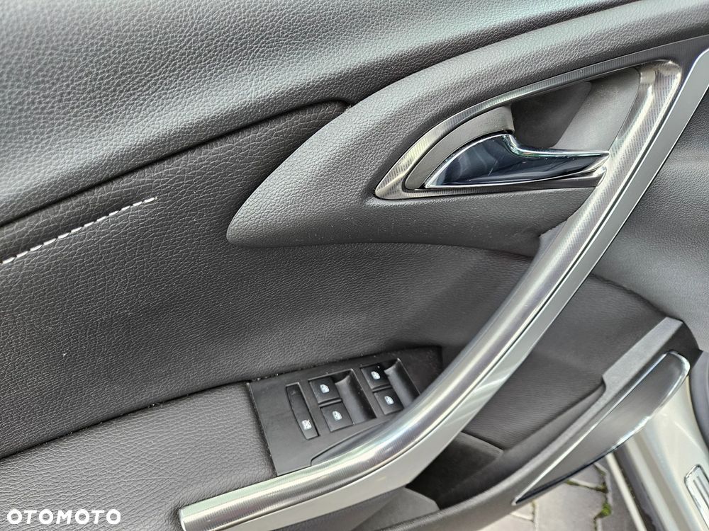 Opel Astra IV 1.7 CDTI Cosmo - 16