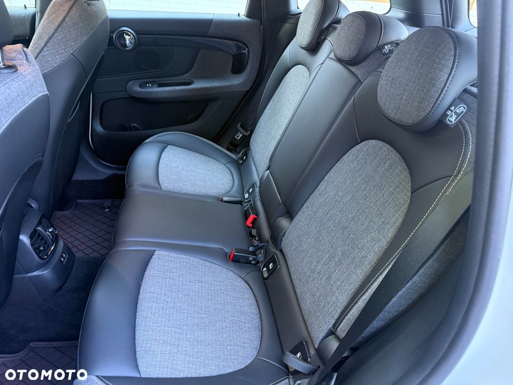 MINI Countryman Cooper Classic Trim - 25