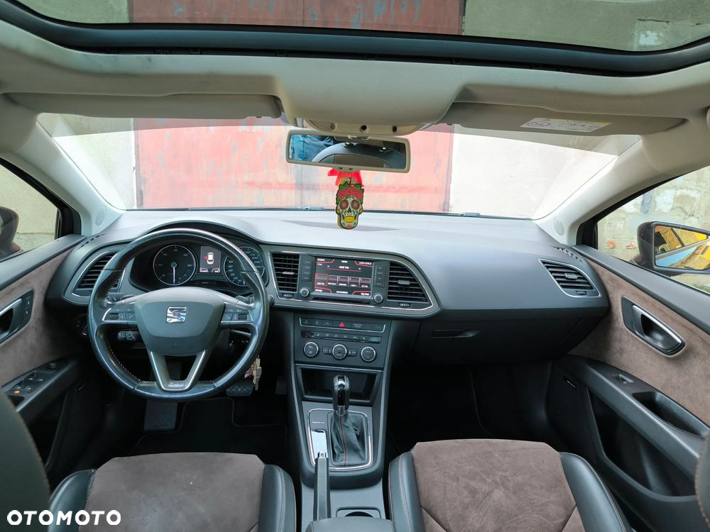 Seat Leon ST 2.0 TDI Start&Stop 4Drive DSG X-Perience - 20
